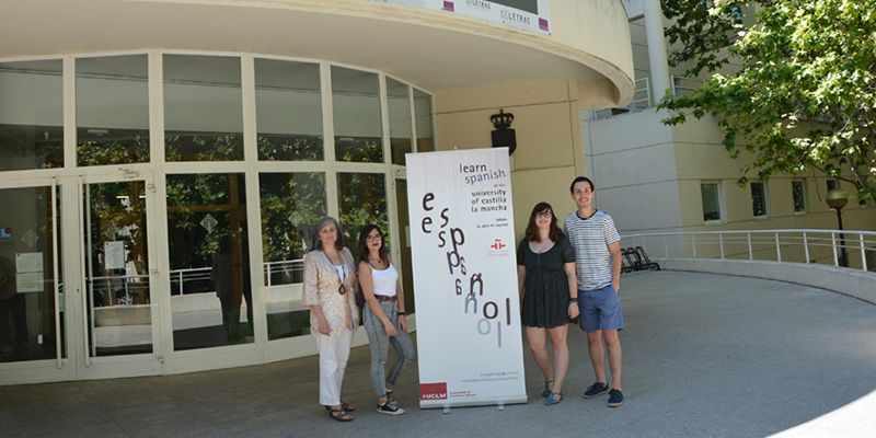 Cinco alumnos del Máster en Español en Lengua Extranjera de la UCLM enseñarán el idioma en universidades internacionales