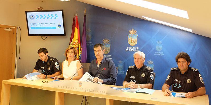El Ayuntamiento de Guadalajara pondrá en marcha un 'Agente-Tutor' para prevenir absentismo, violencia y drogas