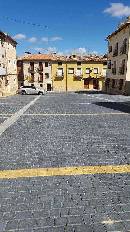 El Ayuntamiento de Pareja culmina el arreglo de la calle de Los Olmos