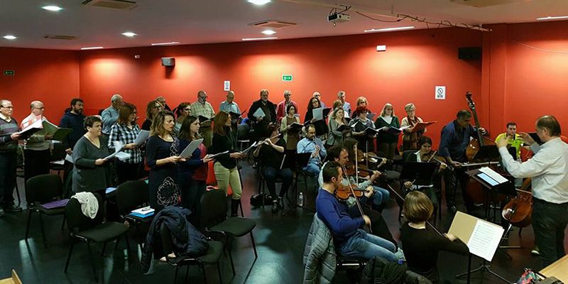 El Coro del Conservatorio de Cuenca y la Camerata de Cuenca (OSCU) repasan la música popular de la provincia en ‘Veranos en Cuenca’
