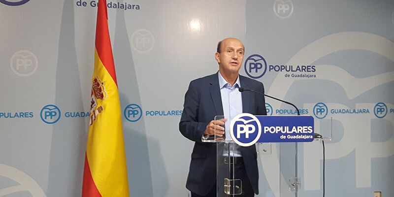 El PP recrimina a Page sus insultos contra los guadalajareños y le reprocha su abandono a la provincia de Guadalajara