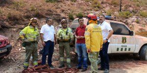 El consejero de Medio Ambiente visita el flanco Noreste del incendio de Yeste