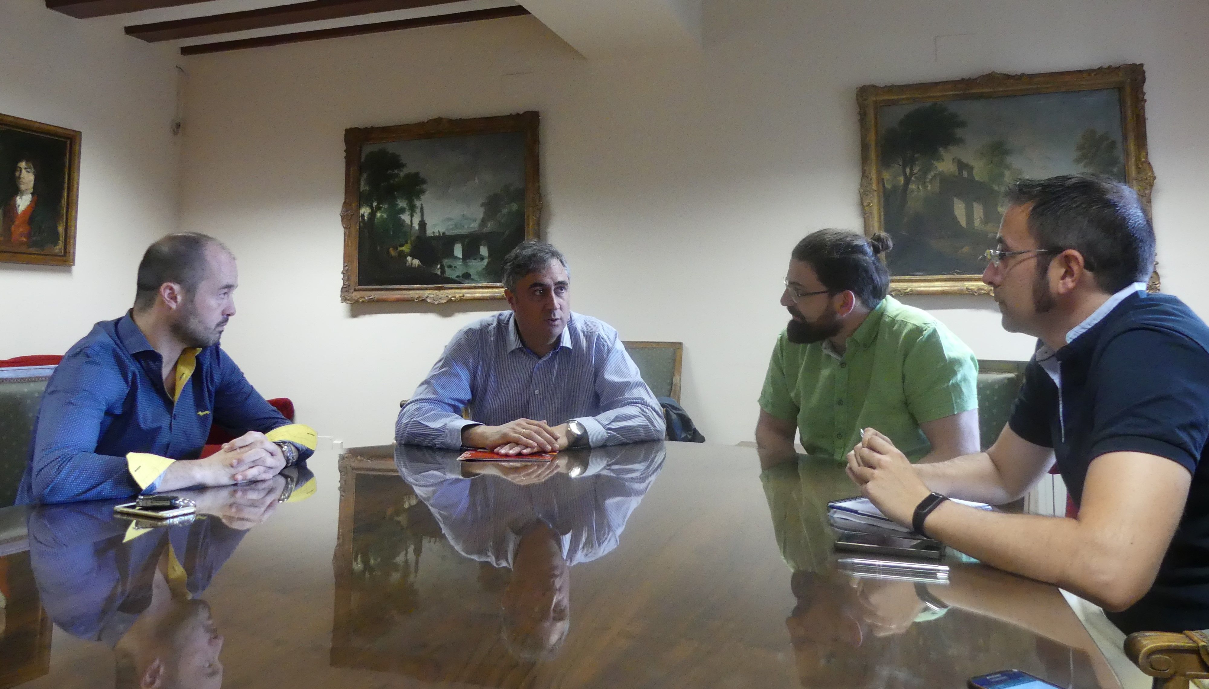 HC Hostelería de Cuenca y el Ayuntamiento estudian alternativas para mejorar el turismo de la ciudad