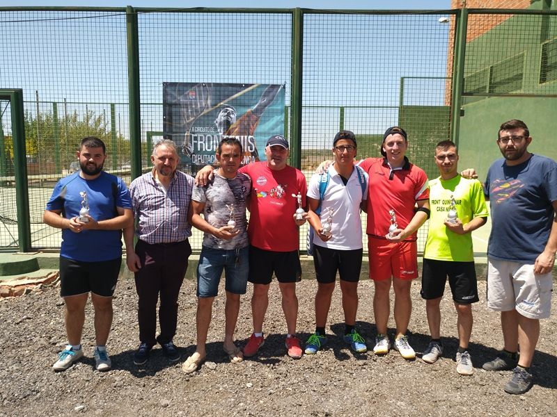 Intenso fin de semana del X Circuito de Frontenis con pruebas en Graja de Iniesta, Las Valeras y Vara de Rey 3 Intenso fin de semana del X Circuito de Frontenis con pruebas en Graja de Iniesta, Las Valeras y Vara de Rey