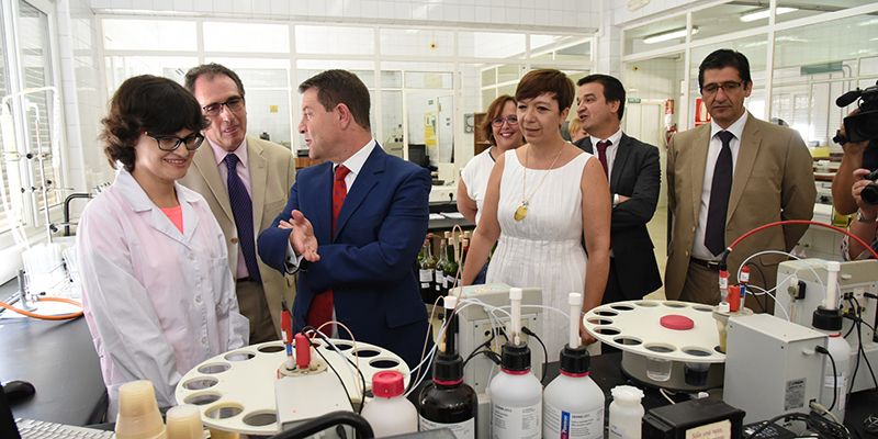 La Junta destina 107 millones de euros para la I+D+i en el proyecto de Presupuestos de 2017, un 5,3% más que el anterior