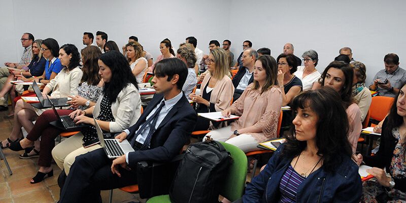 La realidad y las perspectivas del consumidor-deudor hipotecario, analizadas en un curso de verano de la UCLM