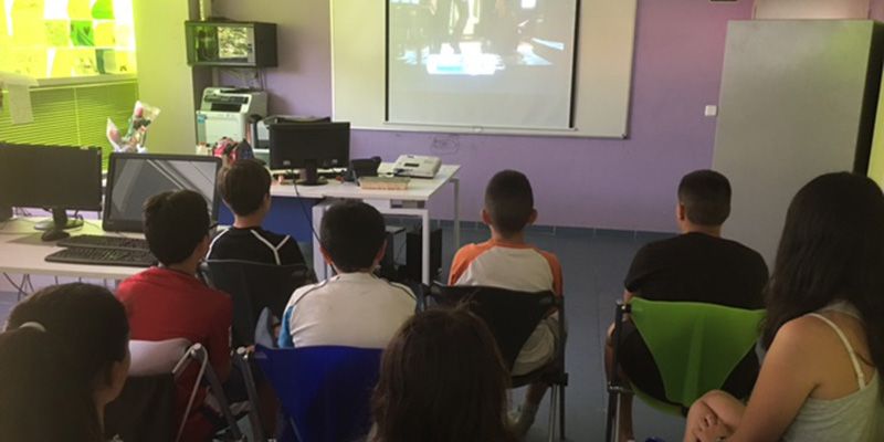 Los Centros de Internet del Ayuntamiento de Alovera a pleno rendimiento con los cursos de informática para este verano