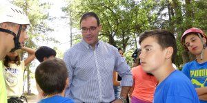 Prieto cree que los Campamentos de Verano de Diputación Cuenca contribuyen a concienciar sobre el potencial natural de la provincia 