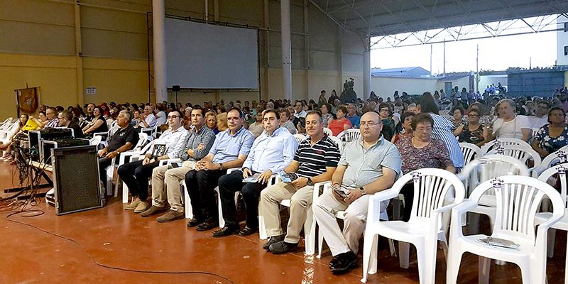 Prieto resalta el esfuerzo del Grupo Caño Gordo por recuperar nuestras tradiciones con su Festival de Folclore Ciudad de Tarancón