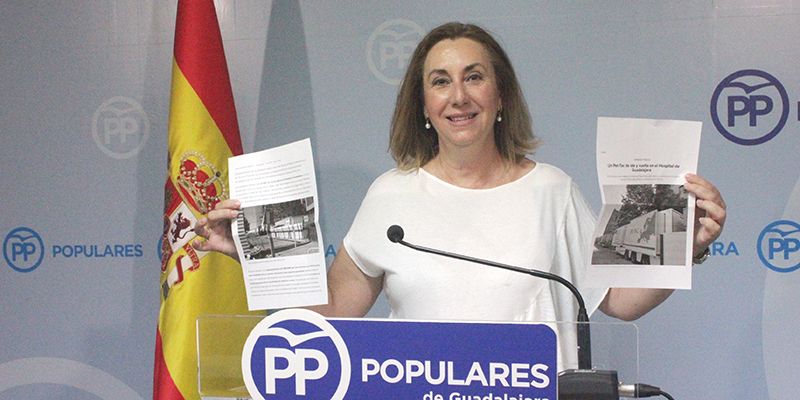 Valmaña denuncia que Page considere ahora “ideal” un pacto con Podemos “que hace solo unos meses le parecía repugnante”