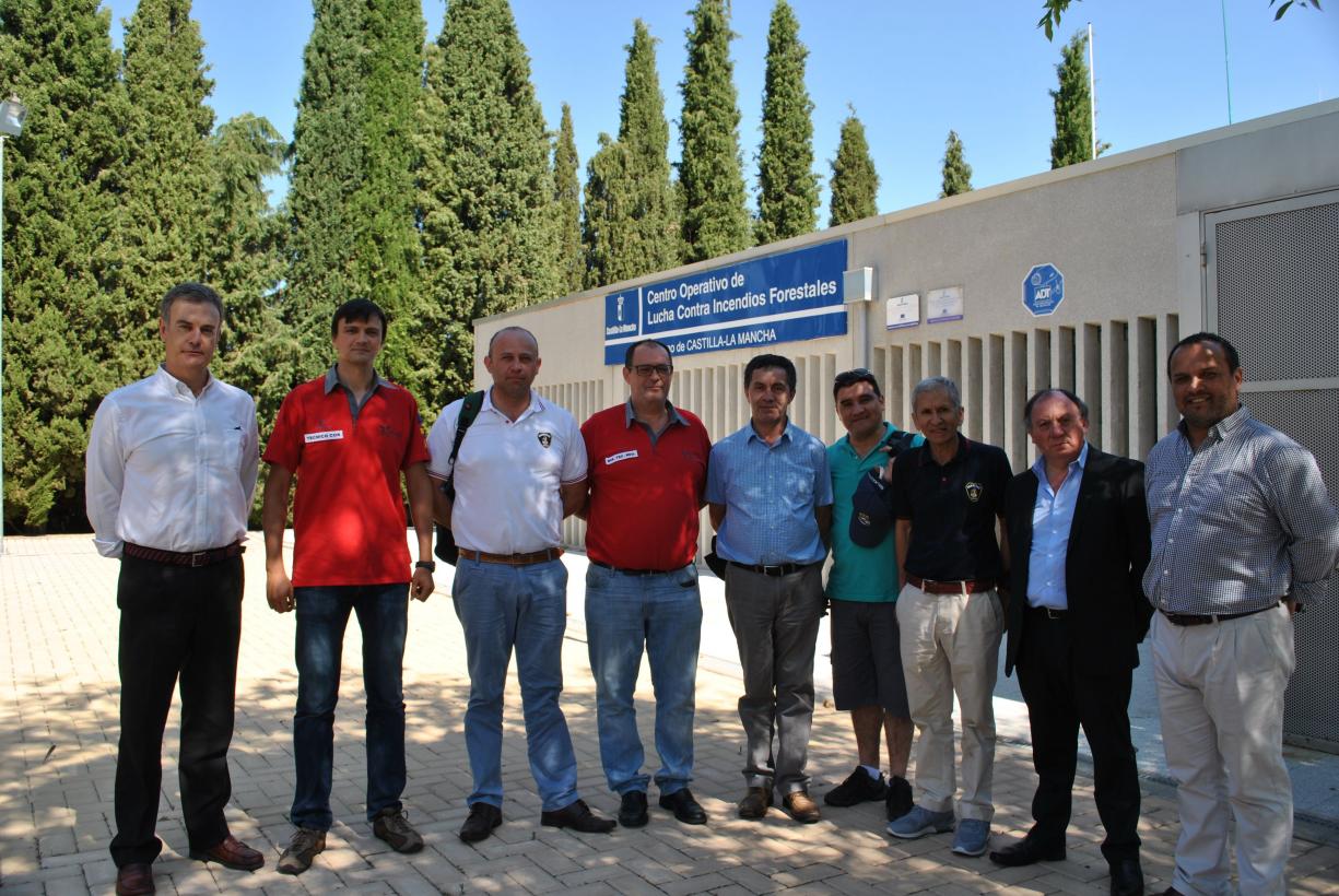 Bomberos de Chile se interesan por el funcionamiento del dispositivo de extinción de incendios forestales de Castilla-La Mancha