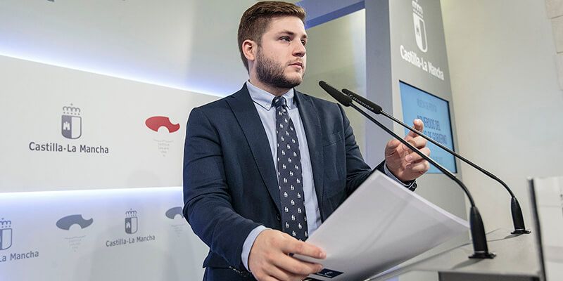 La Junta dice que Castilla-La Mancha alcanza “velocidad de crucero” y el PP le recuerda que los dos años de Page han sido “nefastos”