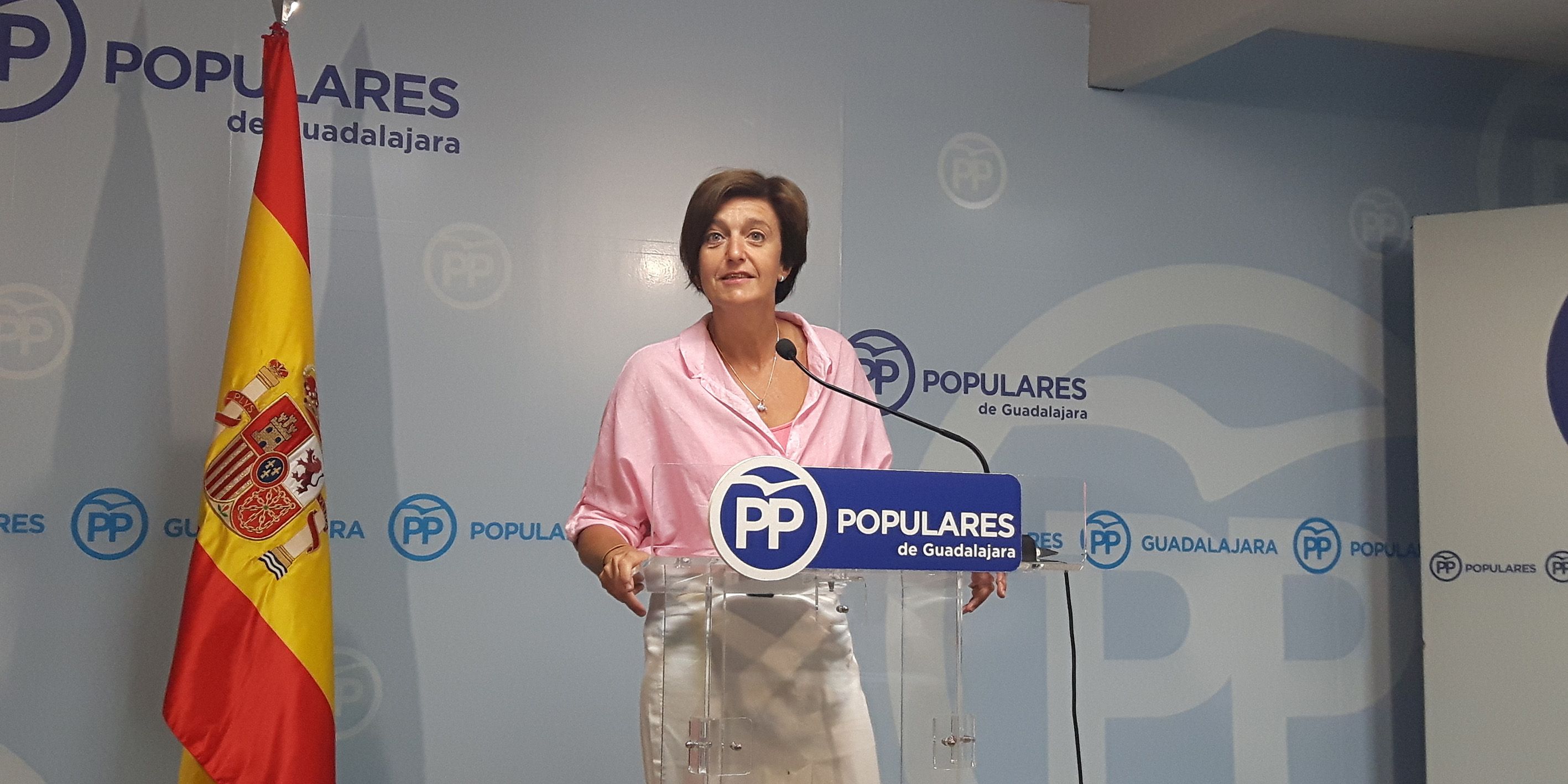 Ana González denuncia que Page intenta silenciar al PP pasando el rodillo al más puro estilo de la extrema izquierda