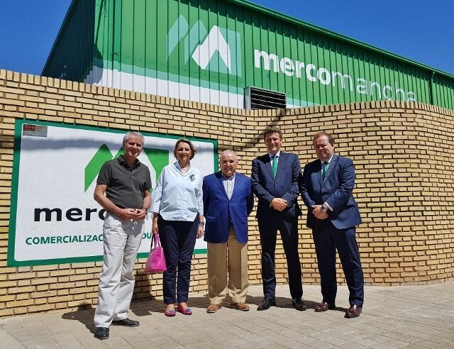 Caja Rural CLM visita Mercomancha, empresa especializada en la comercialización de productos agroalimentarios 3 Caja Rural CLM visita Mercomancha, empresa especializada en la comercialización de productos agroalimentarios