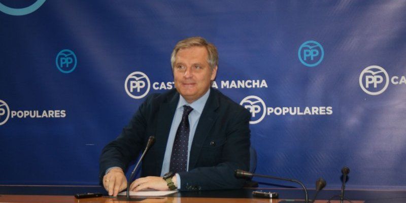 Cañizares denuncia que Vaquero no está capacitado para presidir las Cortes regionales por su actitud totalitaria