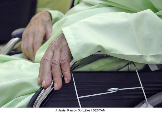 El Hospital de Guadalajara participa en un estudio para evaluar la frecuencia del Parkinson avanzado y las estrategias para tratarlo