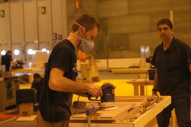 El paro baja en 899 personas en julio en C-LM y se sitúa en 178.023 personas 3 El paro baja en 899 personas en julio en C-LM y se sitúa en 178.023 personas