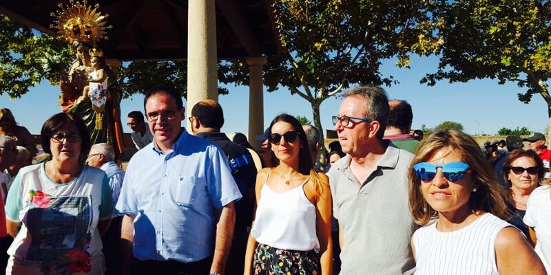 El presidente de la Diputación de Cuenca acompaña a los moteños en la tradicional traída de la Virgen de la Manjavacas