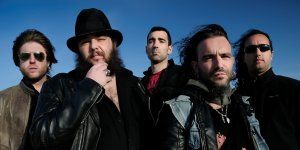 El tributo a Manolo García y a Marea, y la representación de la obra ‘El médico a palos’, protagonistas de la jornada del martes