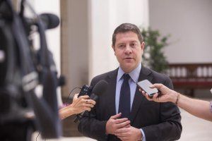 Page anuncia ayudas económicas para la promoción turística de la zona afectada por el incendio de Yeste 2 García-Page anuncia ayudas económicas para la promoción turística de la zona afectada por el incendio de Yeste (Albacete)