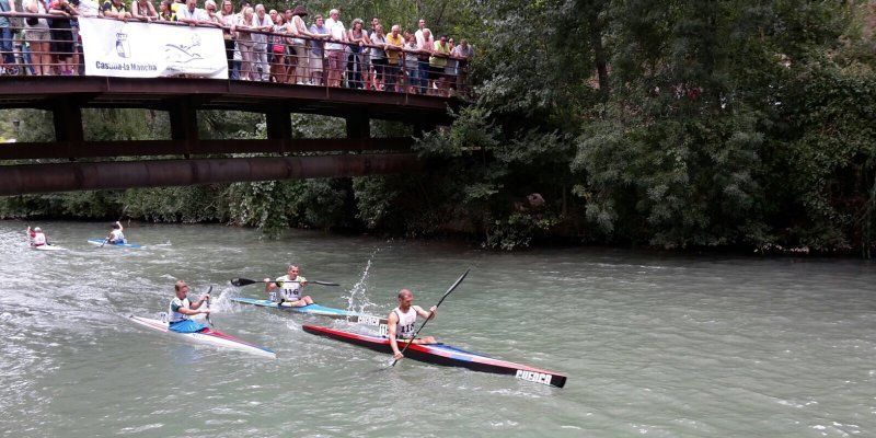 El Club Cuenca con Carácter se impone en la prueba de puente a puente