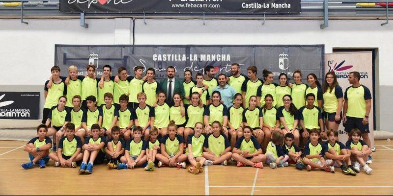 La Junta destaca la importancia de que los jóvenes deportistas participen en cursos de perfeccionamiento técnico y físico