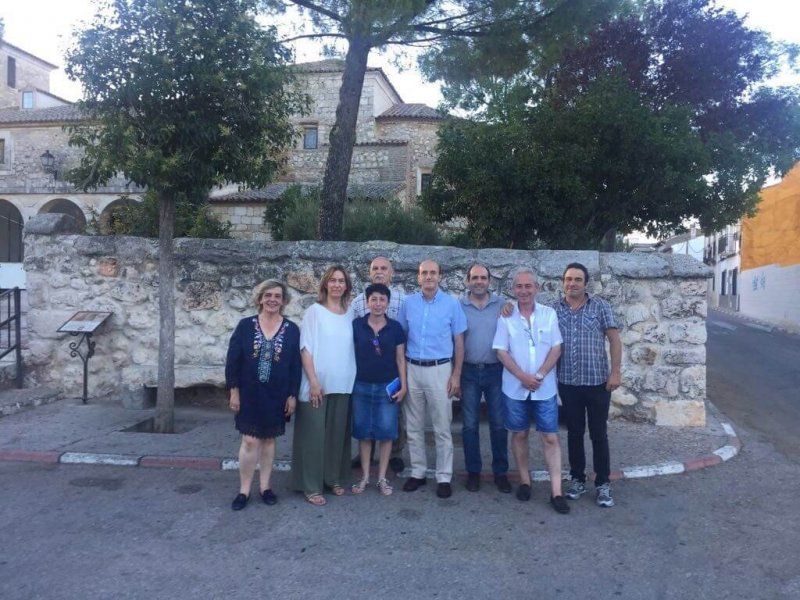 La alianza PSOE-Podemos siembra el caos en el Ayuntamiento de Pioz, ahogando al pueblo en una deuda multimillonaria