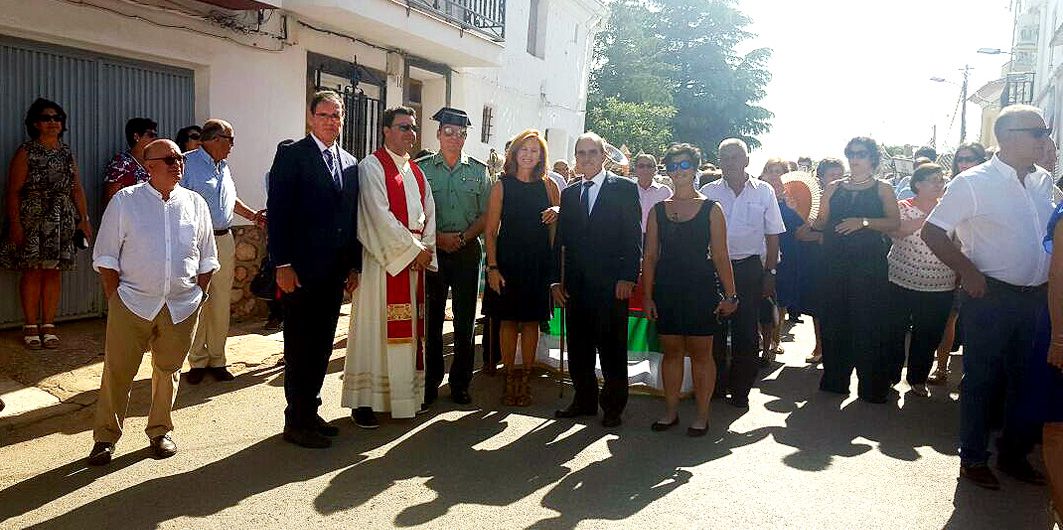 Prieto celebra la festividad de San Bartolomé asistiendo a las fiestas patronales de La Almarcha y Casasimarro