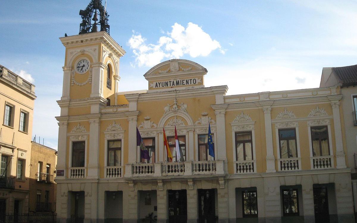 Publicada la convocatoria para crear una bolsa de trabajo de técnicos de administración general del Ayuntamiento