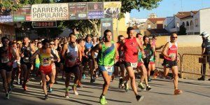 aúl Ordoño y Cristina Belmar se imponen en la Carrera Popular ‘Villa de Iniesta’