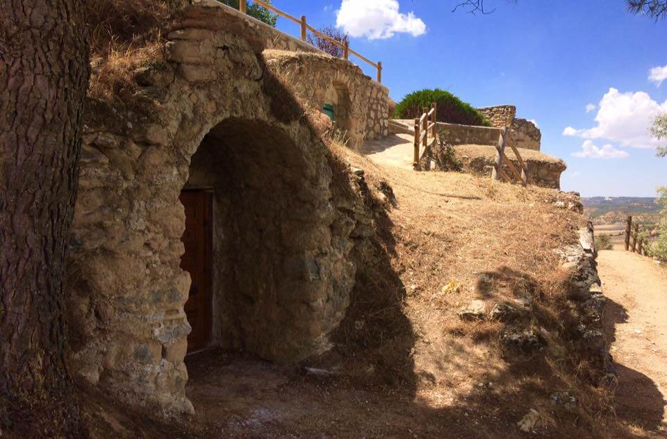 La Asociación de Vecinos de Cuevas de Velasco celebra una jornada de “Cuevas Abiertas” el próximo lunes día 14 de agosto