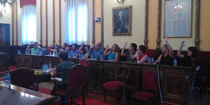 Ahora Guadalajara y PSOE recuperan el debate político perdido en el Pleno y el carácter vinculante de las mociones