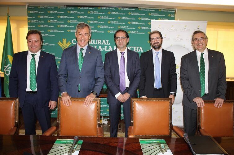 Caja Rural Castilla-La Mancha destina 30 millones a las empresas avícolas de la región (AVICAM)