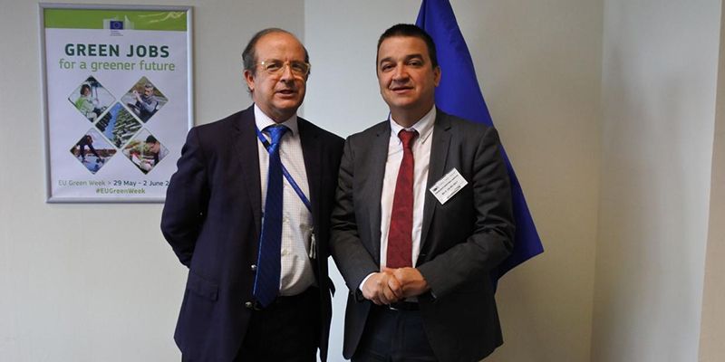 El Gobierno regional lleva a la Comisión Europea un informe que muestra la preocupación por las deficiencias del estudio de impacto ambiental del cementerio nuclear