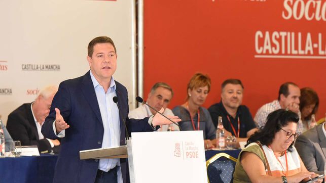 Page obtiene el 75% de avales para las primarias del PSOE-CLM