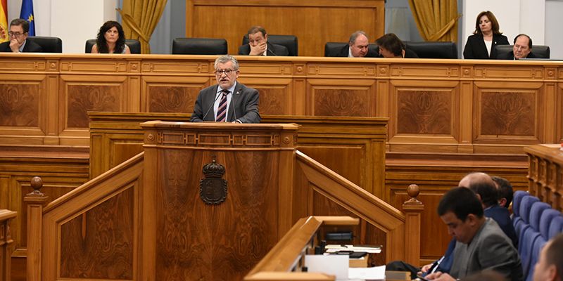 Felpeto asegura que el curso escolar comienza con un impulso a la mejora de las infraestructuras, a las condiciones de trabajo del profesorado y a la búsqueda de consenso