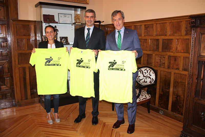 La Diputación de Toledo apoya la 5ª Carrera Solidaria de la Fundación Caja Rural Castilla-La Mancha 3 La Diputación de Toledo apoya la 5ª Carrera Solidaria de la Fundación Caja Rural Castilla-La Mancha