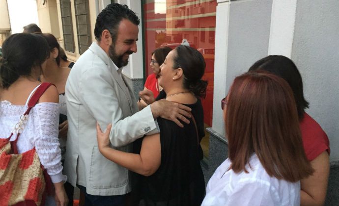 Las primarias del PSOE entre Page y Blanco, muy turbias