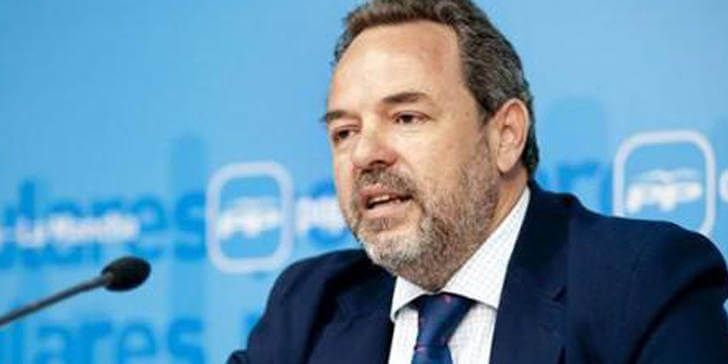 Page no puede tener en su Gobierno un vicepresidente que defiende el referéndum ilegal