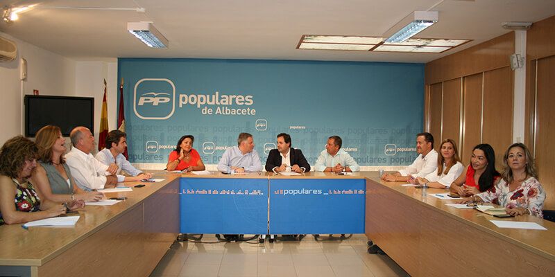 Reunión del GPP en la sede del PP de Albacete, 120917
