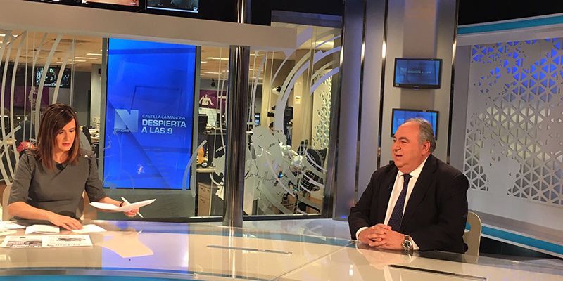 Tirado deja claro que con la unidad de España no se juega No puede haber miembros en el Gobierno regional que estén a favor del derecho a decidir en Cataluña