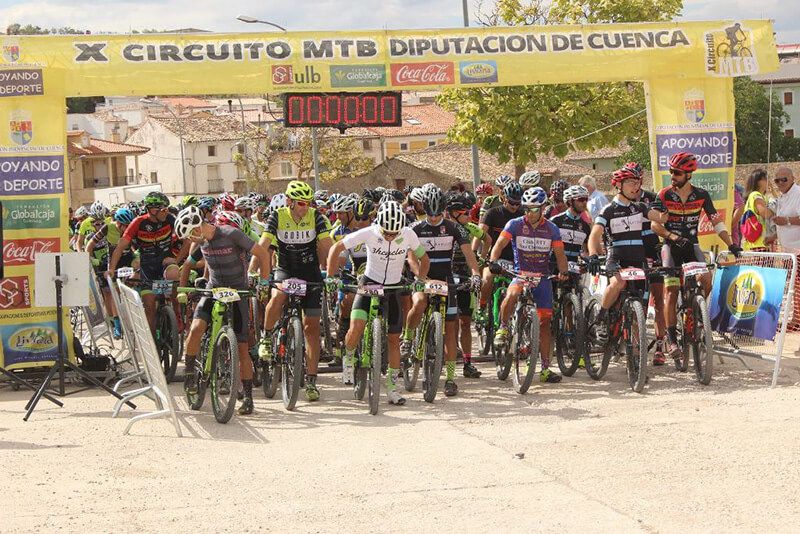 Yago Sardina y Desiré Moya se imponen en Fuentes en la 13ª prueba del X Circuito MTB Diputación de Cuenca