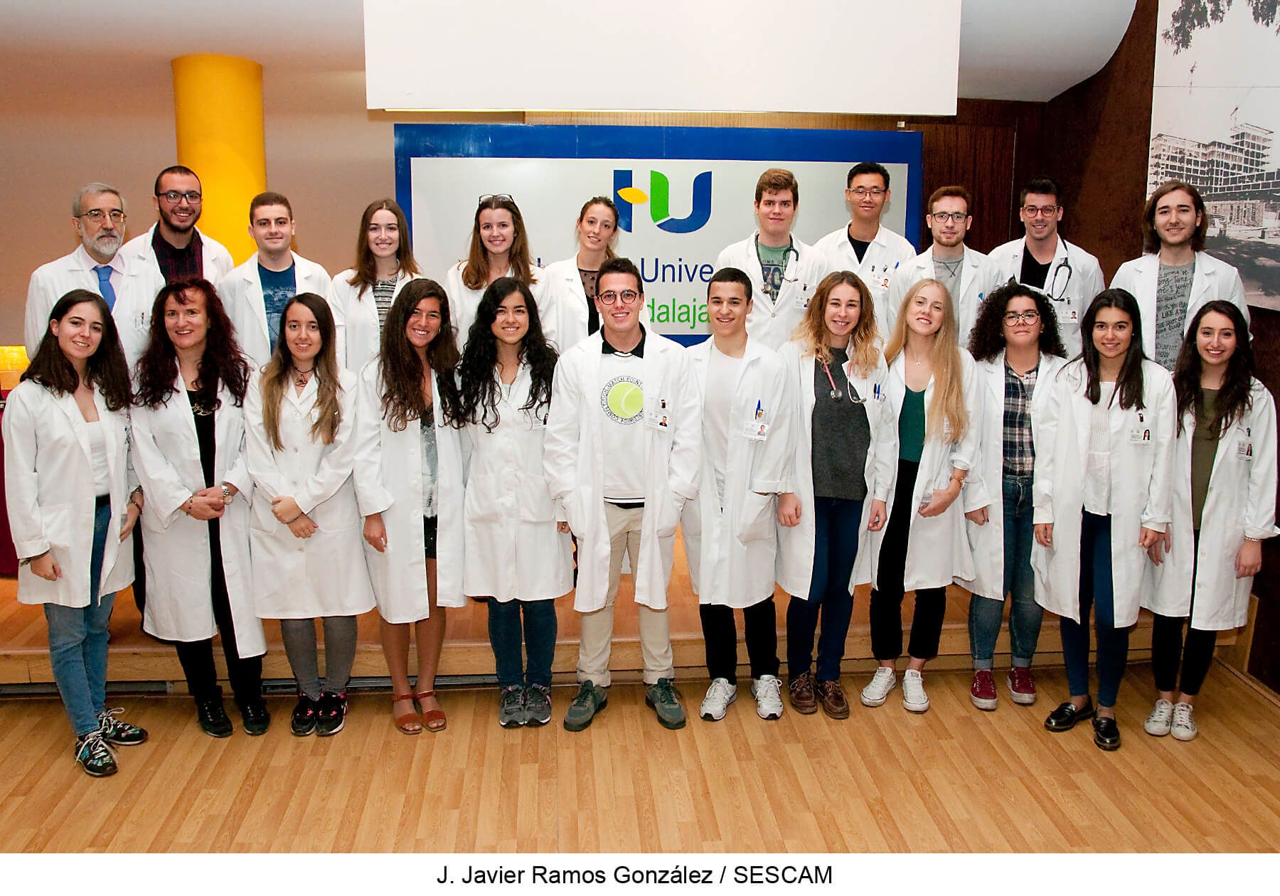 Una treintena de alumnos de Medicina se incorporan estos días a sus prácticas en el Hospital de Guadalajara