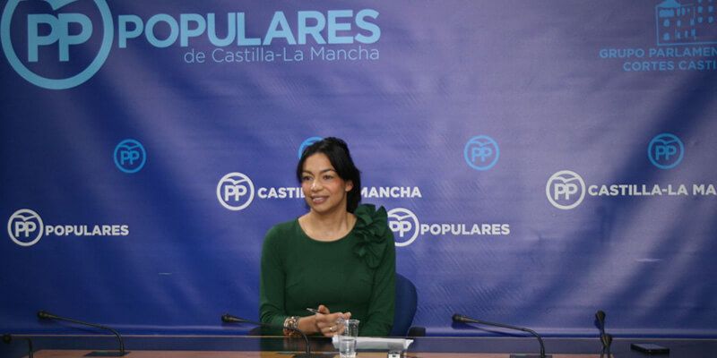 Alonso suma al caos del inicio escolar y la falta de docentes el adoctrinamiento ideológico de Page y Podemos