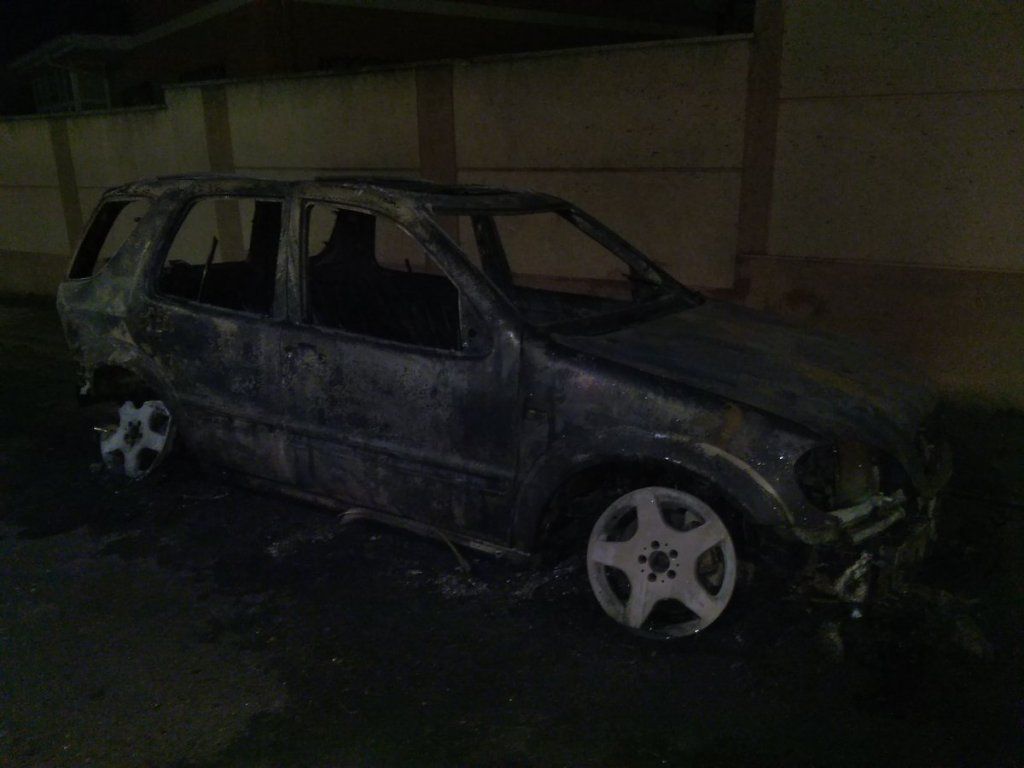 Arden tres vehículos en un cuarto de hora en Yunquera de Henares y Fontanar