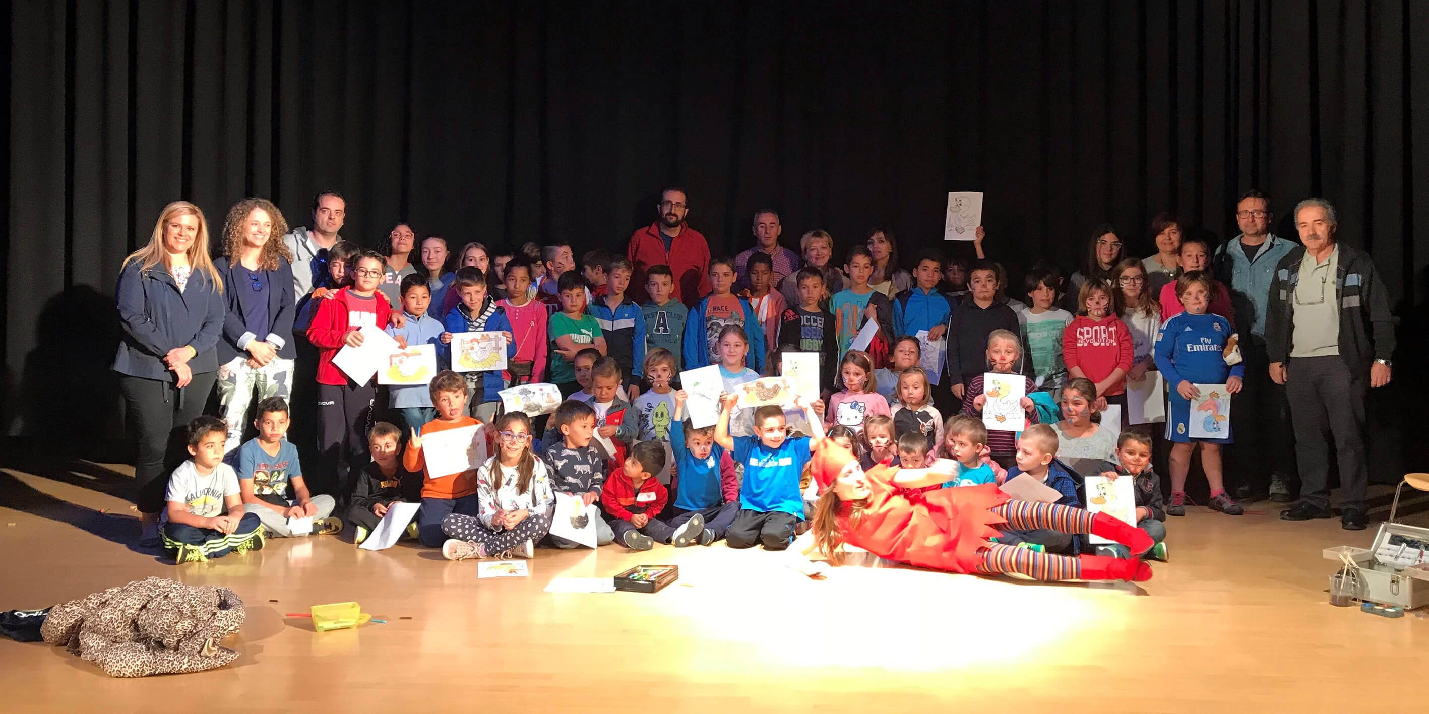 El Instituto de la Mujer y el Ayuntamiento de Sotos celebran el Día de la Biblioteca con un cuentacuentos dedicado a Gloria Fuertes