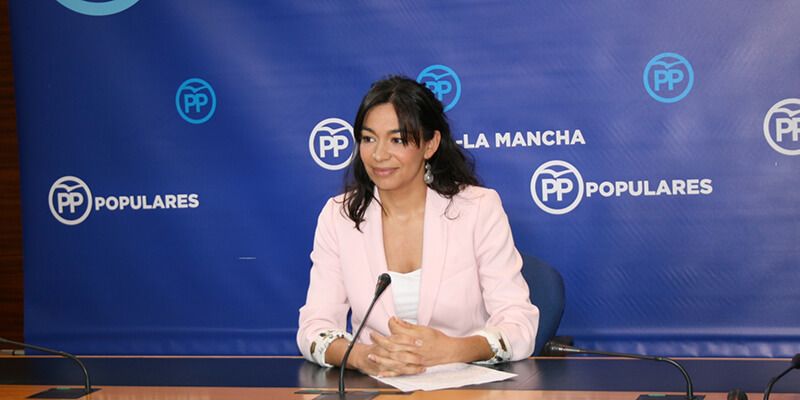 El PP denuncia que Page veta que se hable en las Cortes de la unidad de España a cambio de que Podemos le apruebe los presupuestos