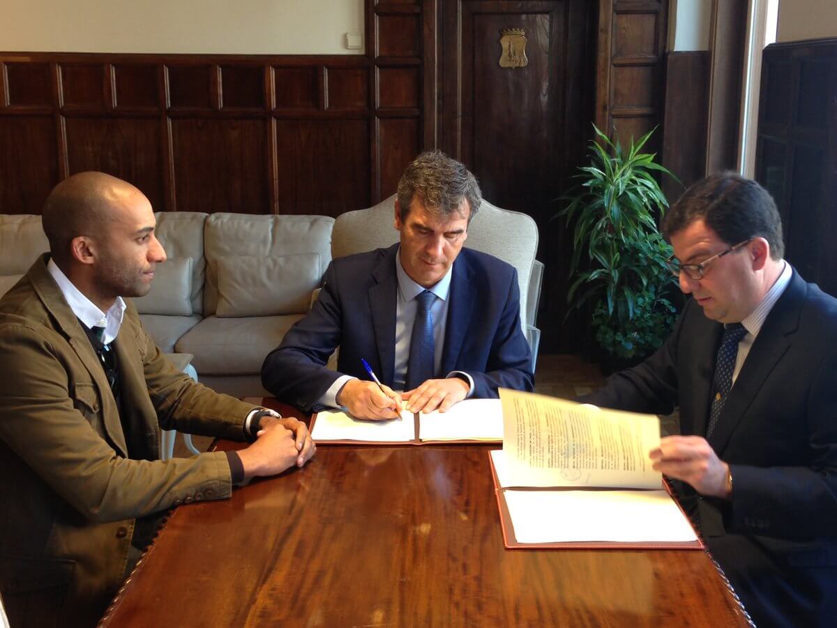 El Patronato Municipal de Cultura y Gentes de Guadalajara renuevan su convenio para la celebración de El Tenorio Mendocino