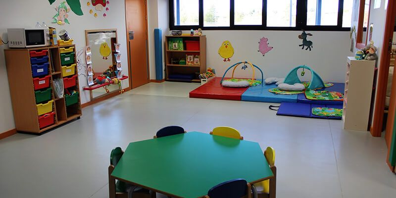 La Escuela Infantil Municipal de Yebes se estrena con medio centenar de alumnos, el 61% de su capacidad