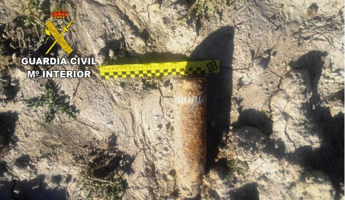 La Guardia Civil desactiva dos proyectiles en Yunquera de Henares y La Torresaviñán